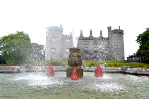 Ceramic water sculpture - 'Seeing Red' by Michelle Maher. Shown here at CONNECTED (2020) in Kilkenny Castle Gardens, Co. Kilkenny. Exhibition run by National Design & Craft Gallery. Inspired by patterns in nature, it was sculpted in a grogged clay body and high fired in an electric kiln to Cone 9. www.ceramicforms.com Social: @ceramicformsCeramic water sculpture - 'Seeing Red' by Michelle Maher. Shown here at CONNECTED (2020) in Kilkenny Castle Gardens, Co. Kilkenny. Exhibition run by National Design & Craft Gallery. Inspired by patterns in nature, it was sculpted in a grogged clay body and high fired in an electric kiln to Cone 9. www.ceramicforms.com Social: @ceramicforms